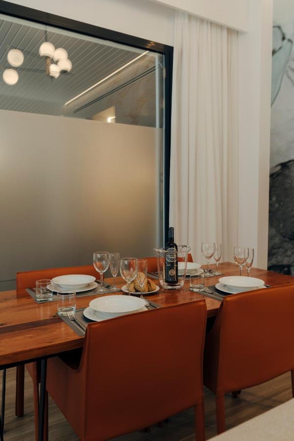 Galmen Suites Seville Exterior photo