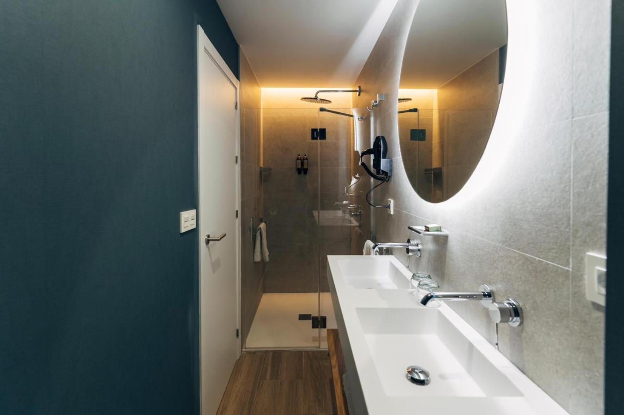 Galmen Suites Seville Exterior photo